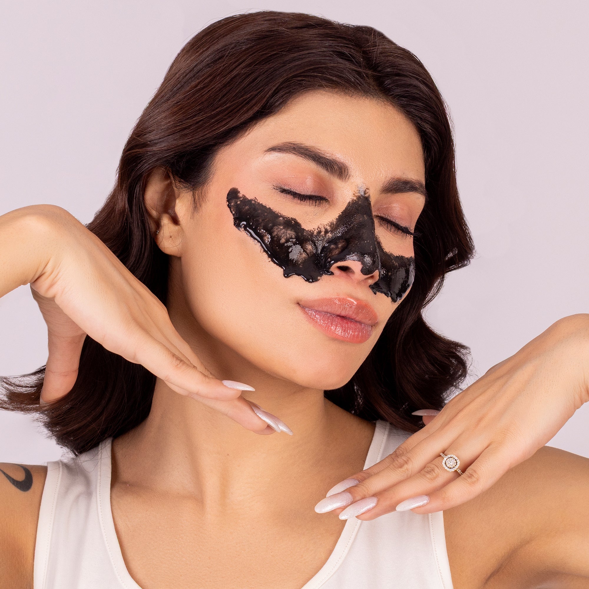 charcoal mask at fudge beauty in pakistan