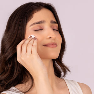 Glow juice vitamin c at fudge beauty in pakistan